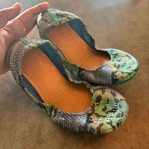 TIEKS by Gavrieli women’s sandals size 7